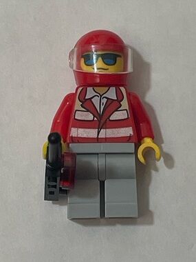 LEGO City Rescue Worker Minifigure w/ Helmet & Accessory CITY Rescue Subtheme